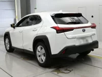 Lexus UX лот № 36334 оценка 5  с аукциона в Японии 5