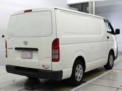 Toyota REGIUS ACE VAN