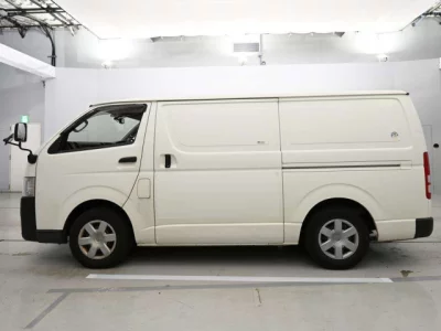Toyota REGIUS ACE VAN