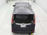 Toyota NOAH лот № 11085 оценка 3.5  с аукциона в Японии 7