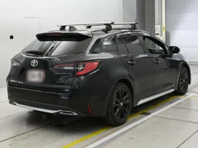 Toyota COROLLA TOURING  с аукциона в Японии