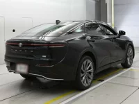 Toyota CROWN CROSSOVER лот № 20297 оценка R  с аукциона в Японии 1