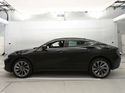 Toyota CROWN CROSSOVER  с аукциона в Японии