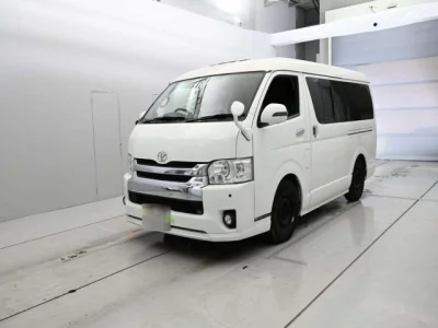 Toyota HIACE VAN  с аукциона в Японии