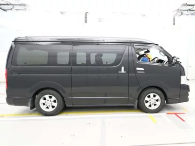 Toyota REGIUS ACE VAN