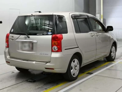 Toyota RAUM
