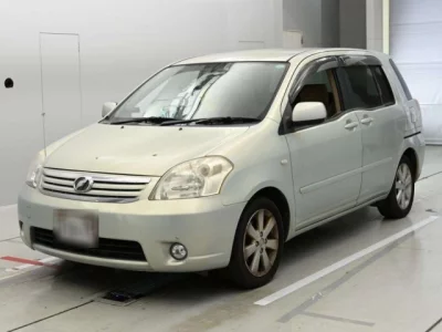 Toyota RAUM