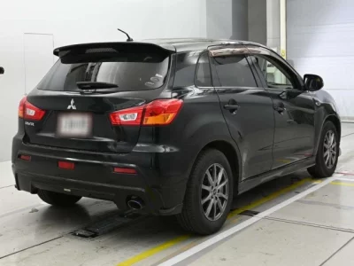 Mitsubishi RVR