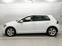 Volkswagen GOLF лот № 38131 оценка 4.5  с аукциона в Японии 3