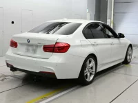 BMW 3-Series лот № 38124 оценка 4.5  с аукциона в Японии 1