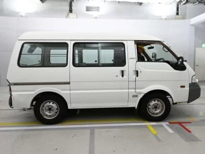 Mazda BONGO VAN