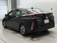 Toyota PRIUS PHV лот № 30567 оценка 3.5  с аукциона в Японии 5