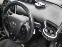 Toyota PRIUS PHV лот № 30567 оценка 3.5  с аукциона в Японии 8