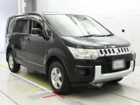 Mitsubishi DELICA D5 лот № 30660 оценка 3  с аукциона в Японии 4