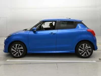 Suzuki SWIFT лот № 30512 оценка 4.5  с аукциона в Японии 3
