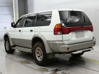 Mitsubishi CHALLENGER лот № 11097 оценка 4  с аукциона в Японии 5