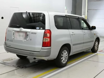 Toyota SUCCEED