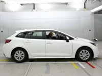 Toyota COROLLA TOURING лот № 36411 оценка 4.5  с аукциона в Японии 2