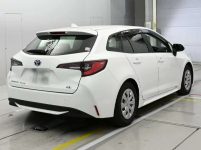Toyota COROLLA TOURING  с аукциона в Японии