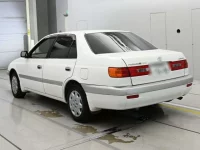 Toyota CORONA PREMIO лот № 30642 оценка R  с аукциона в Японии 5
