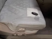 Nissan ELGRAND лот № 90547 оценка R  с аукциона в Японии 9