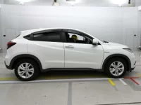 Honda VEZEL лот № 30595 оценка 4.5  с аукциона в Японии 2
