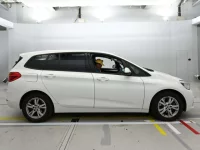 BMW 2-Series лот № 38153 оценка 4.5  с аукциона в Японии 2