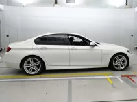 BMW 5-Series лот № 38167 оценка 4.5  с аукциона в Японии 2