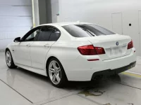 BMW 5-Series лот № 38167 оценка 4.5  с аукциона в Японии 5