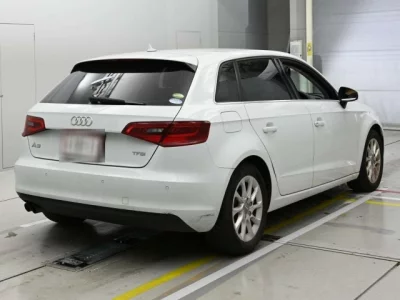 Audi A3  с аукциона в Японии
