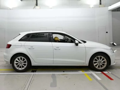 Audi A3  с аукциона в Японии