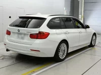 BMW 3-Series лот № 90555 оценка 4  с аукциона в Японии 1