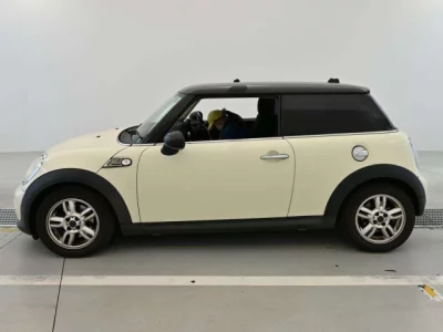BMW MINI