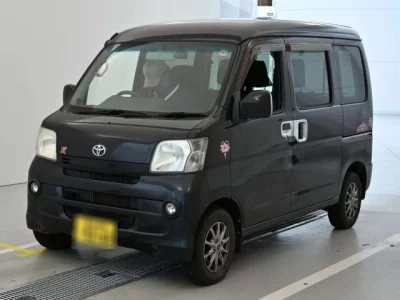 Toyota PIXIS VAN  с аукциона в Японии