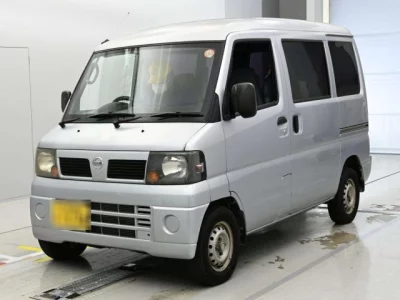 Nissan CLIPPER VAN