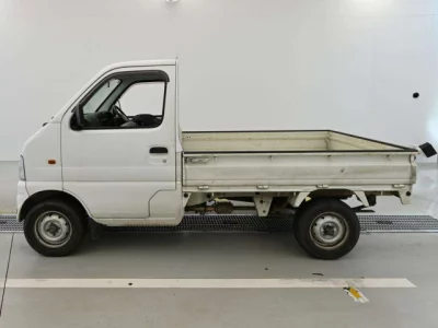 Suzuki CARRY TRUCK  с аукциона в Японии