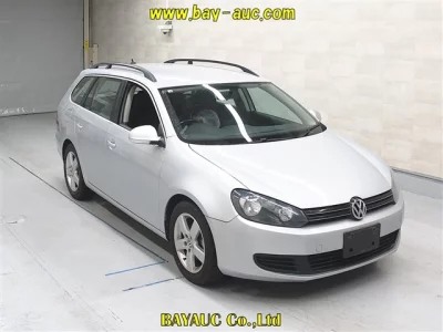 Volkswagen GOLF VARIANT