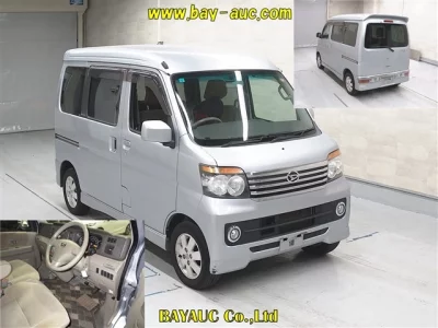 Daihatsu Atrai Wagon