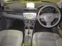 Mazda DEMIO лот № 105 оценка 3  с аукциона в Японии 5