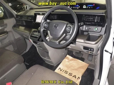 Honda STEP WAGON  с аукциона в Японии