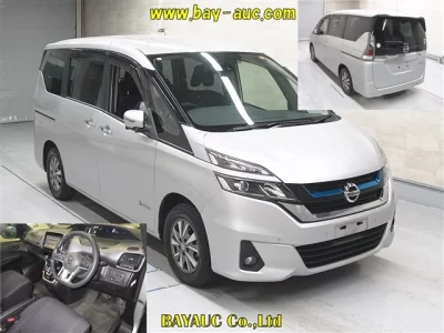 Nissan SERENA  с аукциона в Японии