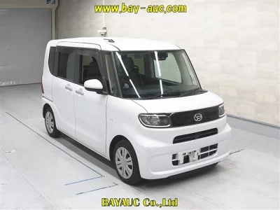 Daihatsu TANTO  с аукциона в Японии