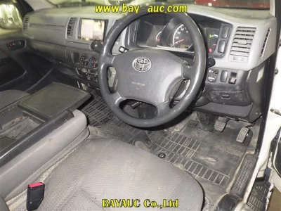 Toyota REGIUS ACE VAN