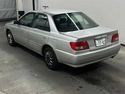 Toyota CARINA  с аукциона в Японии