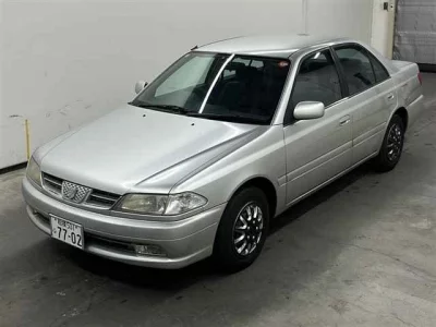 Toyota CARINA  с аукциона в Японии
