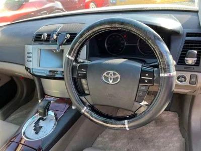Toyota MARK X  с аукциона в Японии
