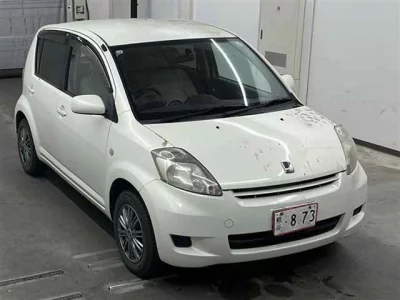 Toyota PASSO  с аукциона в Японии