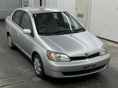 Toyota PLATZ  с аукциона в Японии