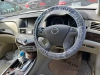 Nissan FUGA лот № 20025 оценка 4  с аукциона в Японии 2