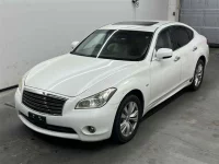 Nissan FUGA лот № 20025 оценка 4  с аукциона в Японии 3